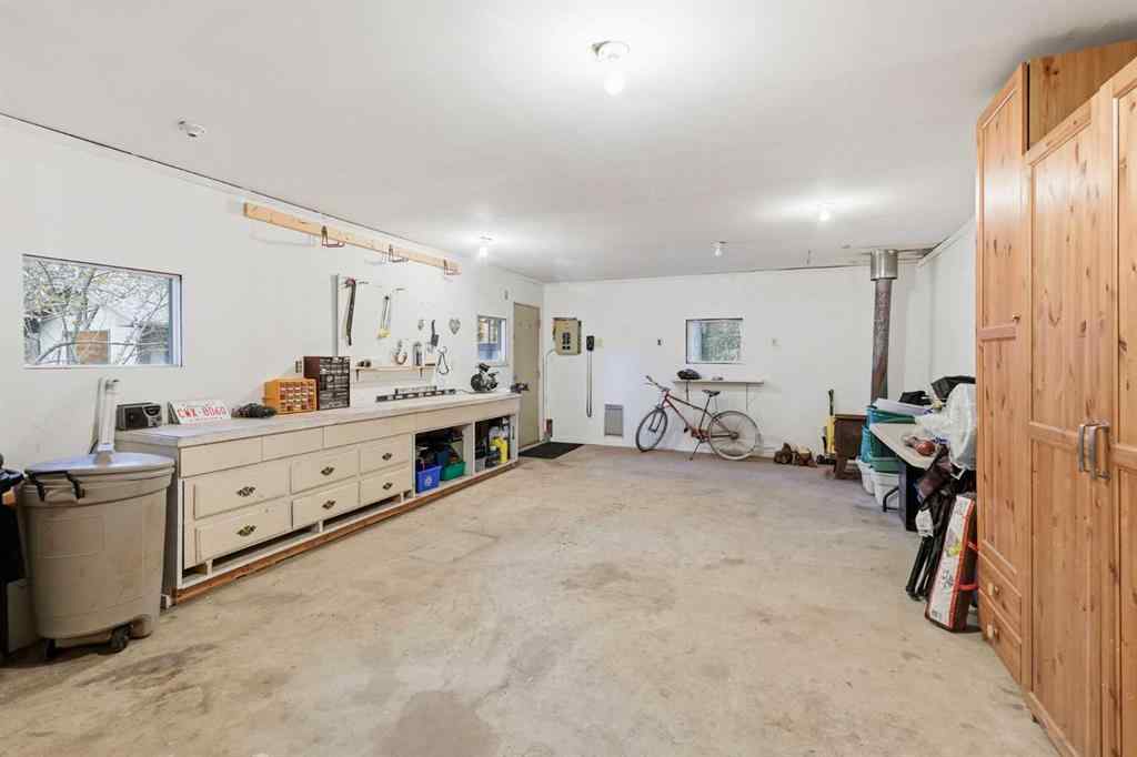 MLS® A2266656 - 31 White Crescent  in NONE Bragg Creek, Residential