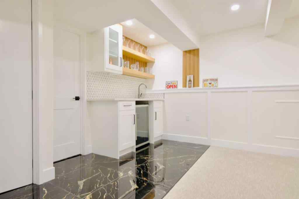 MLS® A2266658 - 619 Arlington Drive SE in Acadia Calgary, Residential