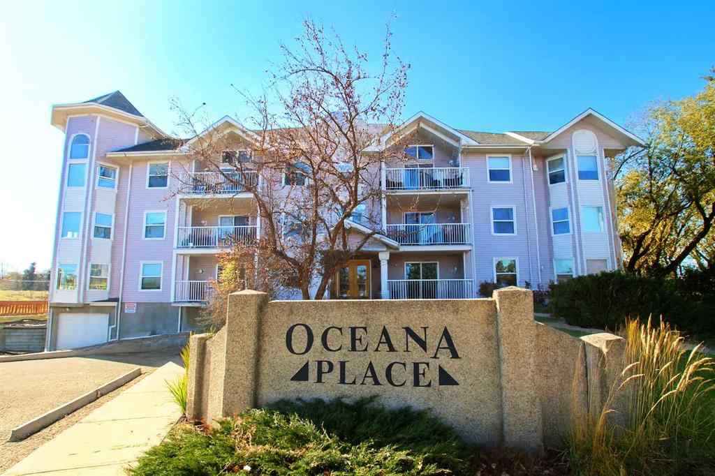 MLS® A2266659 - Unit #106 5435 Lakeshore Drive  in Downtown Sylvan Lake, Residential