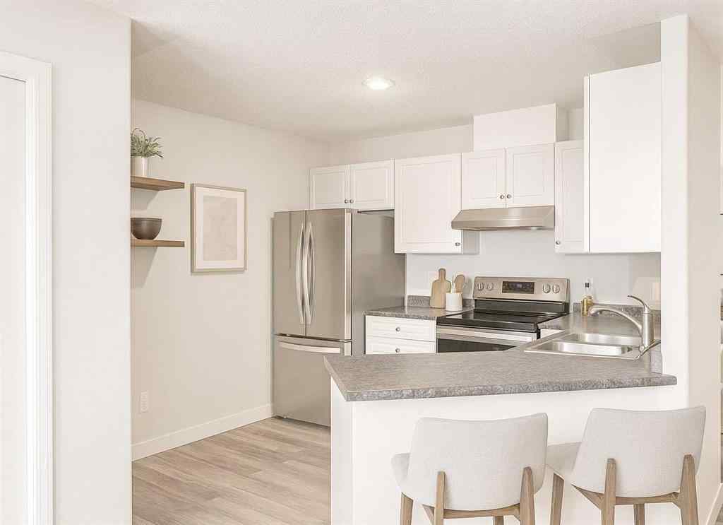 MLS® A2266659 - Unit #106 5435 Lakeshore Drive  in Downtown Sylvan Lake, Residential