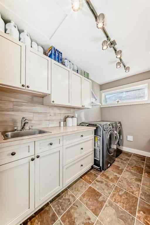 MLS® A2266660 - 35 Aspen Heights Way   in Upland Aspen Innisfail, Residential