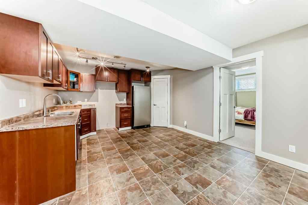 MLS® A2266660 - 35 Aspen Heights Way   in Upland Aspen Innisfail, Residential