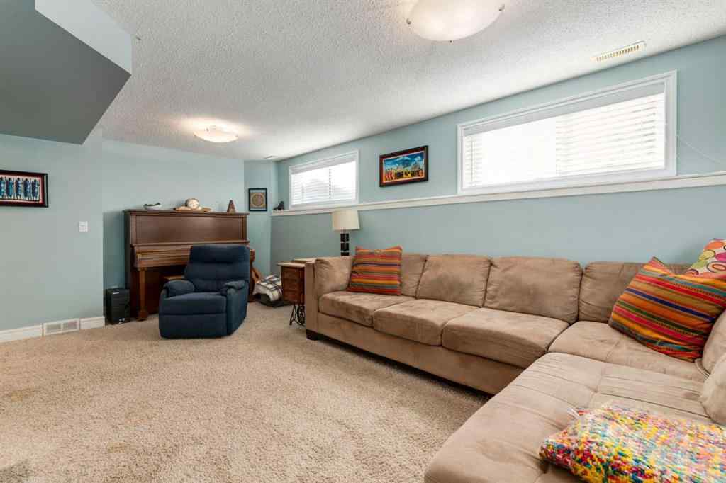 MLS® A2266665 - 12044 Lake Emerald Crescent SE in Lake Bonavista Calgary, Residential