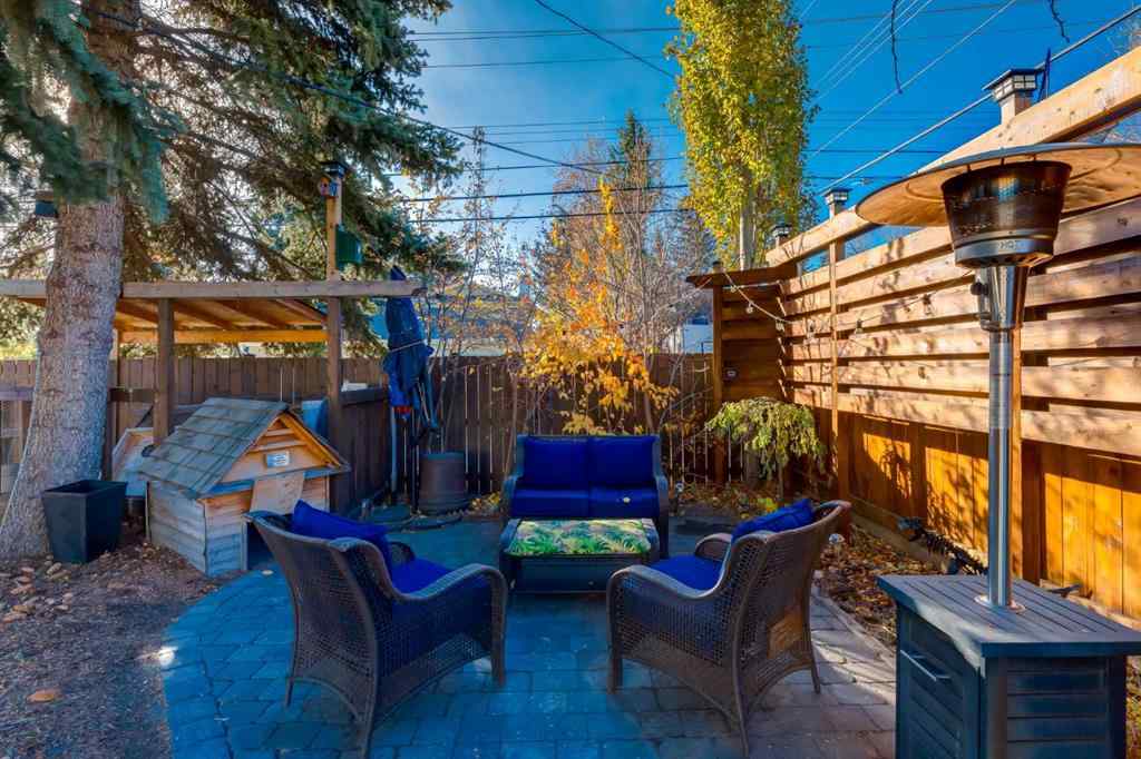 MLS® A2266665 - 12044 Lake Emerald Crescent SE in Lake Bonavista Calgary, Residential