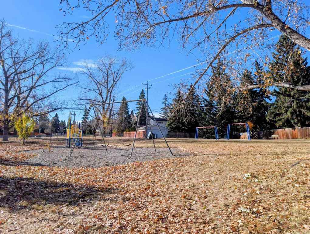 MLS® A2266665 - 12044 Lake Emerald Crescent SE in Lake Bonavista Calgary, Residential