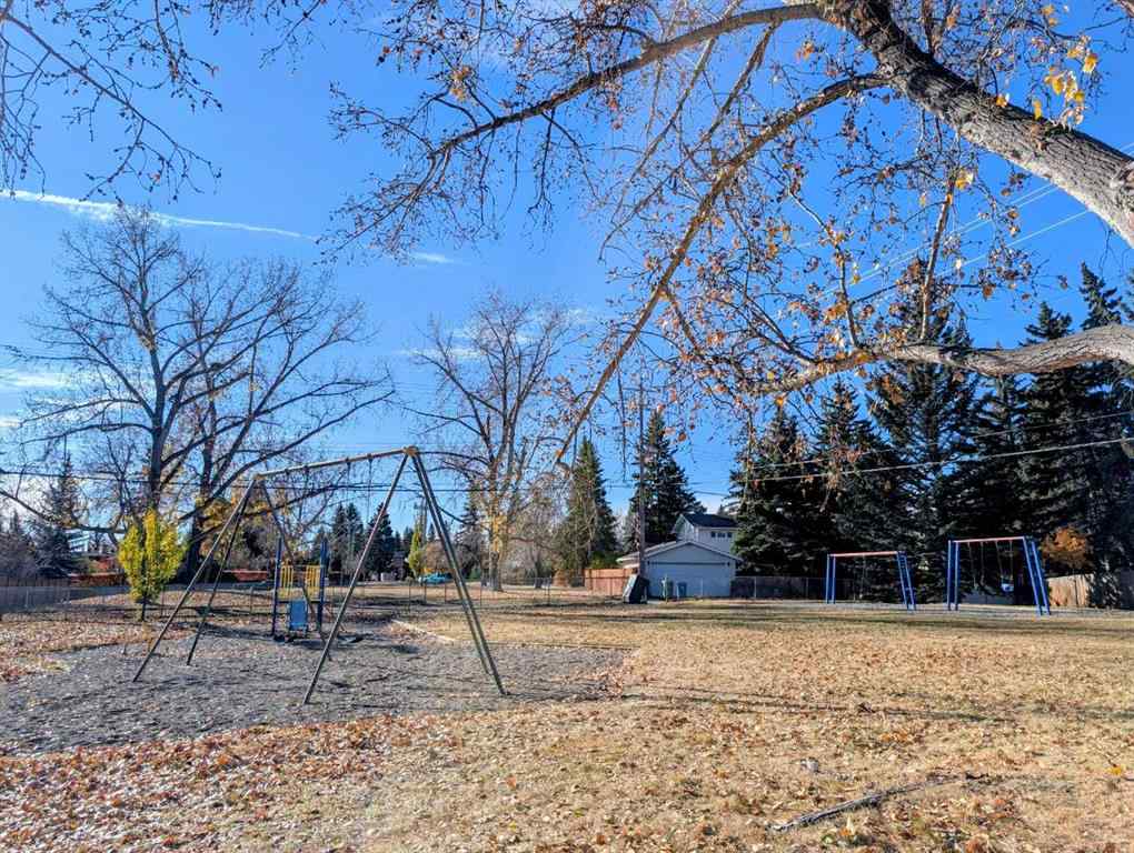 MLS® A2266665 - 12044 Lake Emerald Crescent SE in Lake Bonavista Calgary, Residential