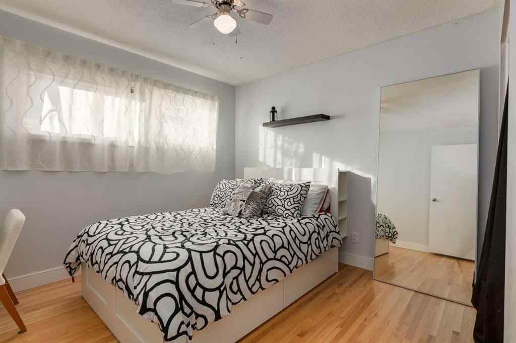 MLS® A2266665 - 12044 Lake Emerald Crescent SE in Lake Bonavista Calgary, Residential