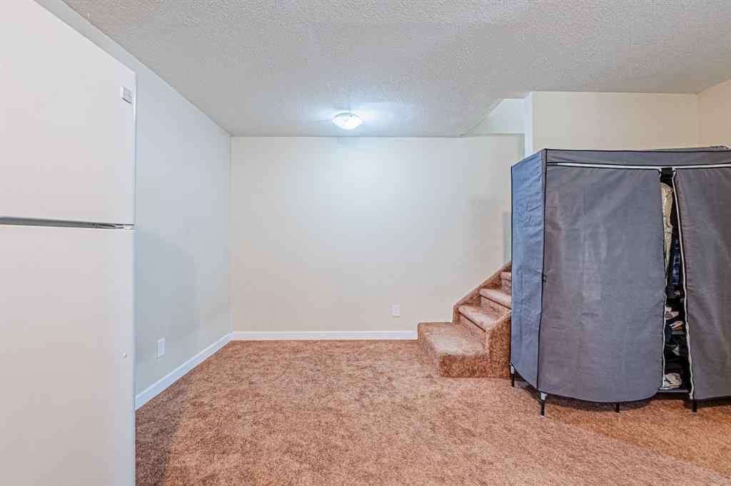 MLS® A2266667 - 10 Taralake Lane NE in Taradale Calgary, Residential