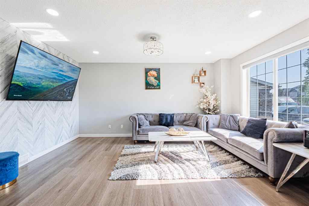 MLS® A2266667 - 10 Taralake Lane NE in Taradale Calgary, Residential