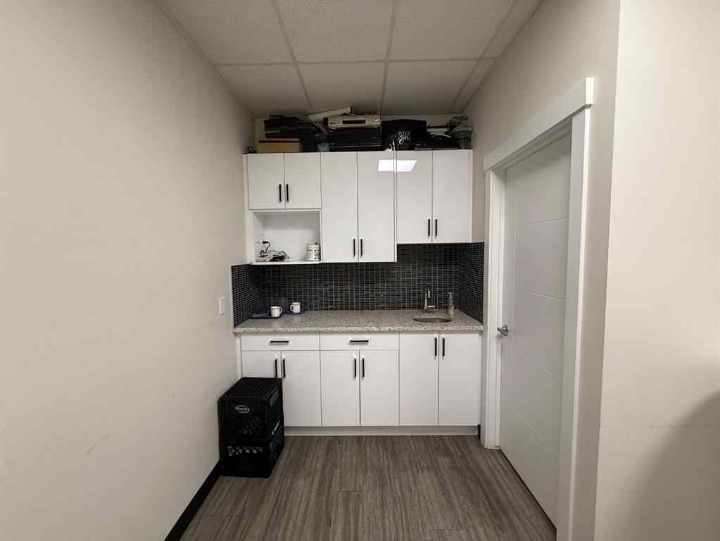 MLS® A2266670 -     in  Calgary, Commercial