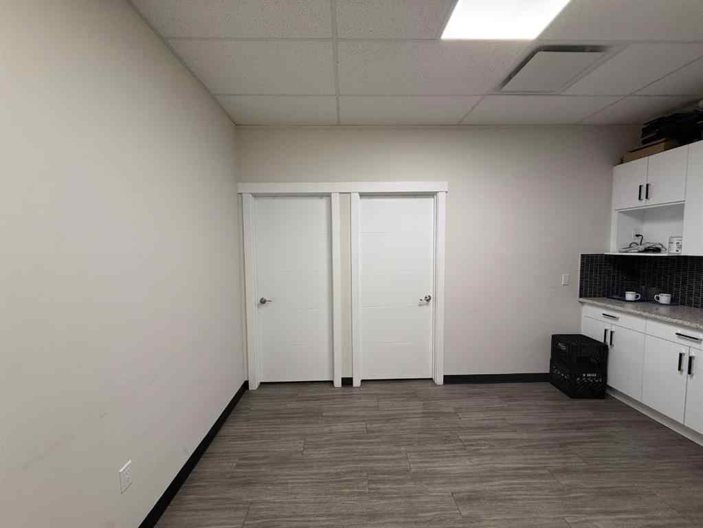 MLS® A2266670 -     in  Calgary, Commercial