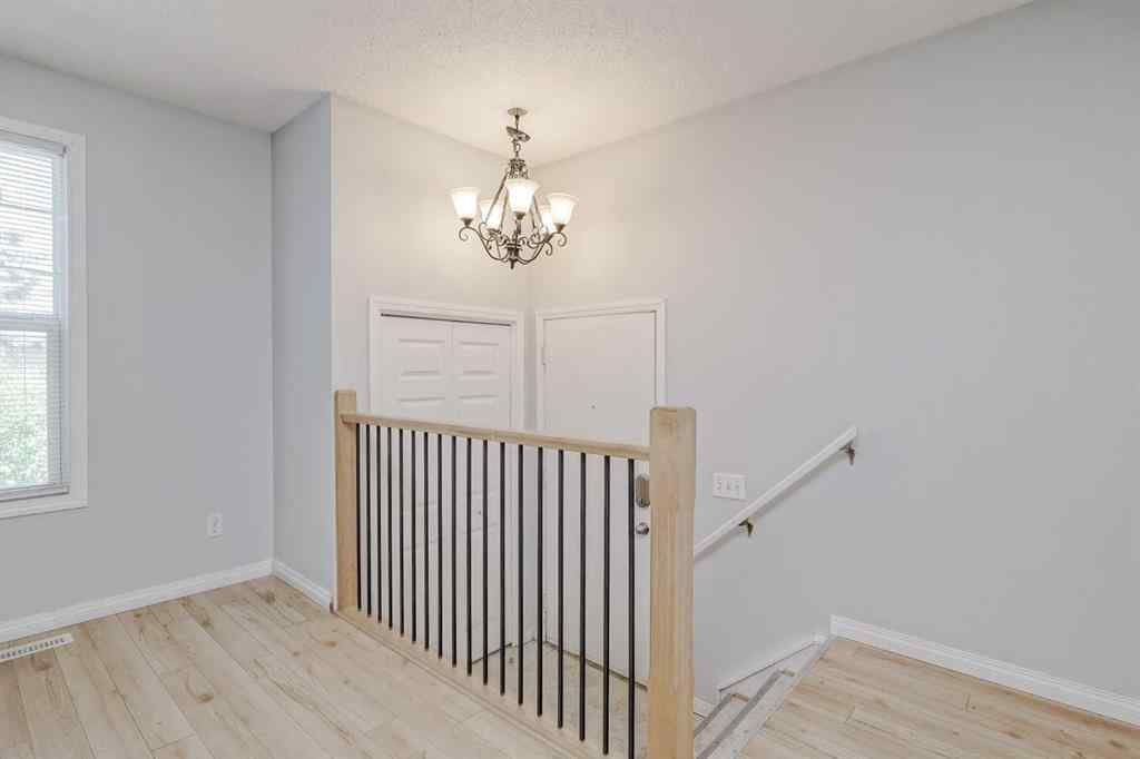 MLS® A2266672 - 13 Rundlelawn Court NE in Rundle Calgary, Residential