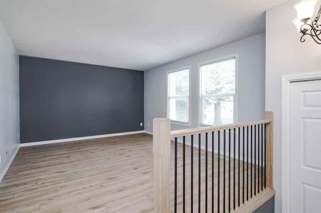 MLS® A2266672 - 13 Rundlelawn Court NE in Rundle Calgary, Residential