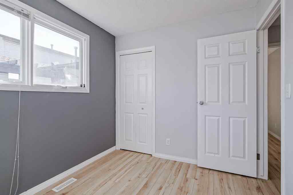 MLS® A2266672 - 13 Rundlelawn Court NE in Rundle Calgary, Residential