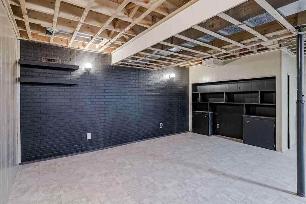 MLS® A2266672 - 13 Rundlelawn Court NE in Rundle Calgary, Residential