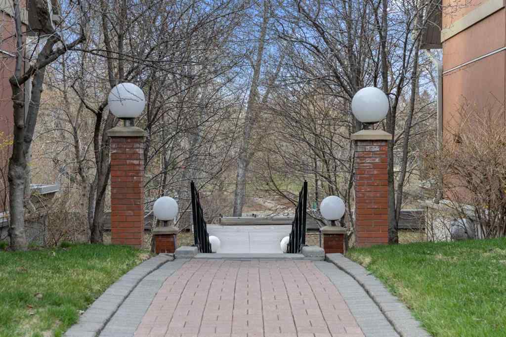 MLS® A2266679 - Unit #5206 400 Eau Claire Avenue SW in Eau Claire Calgary, Residential