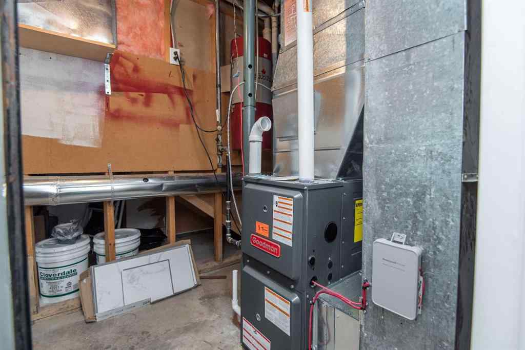 MLS® A2266682 - 34 Wright Avenue  in West Park Red Deer, Residential