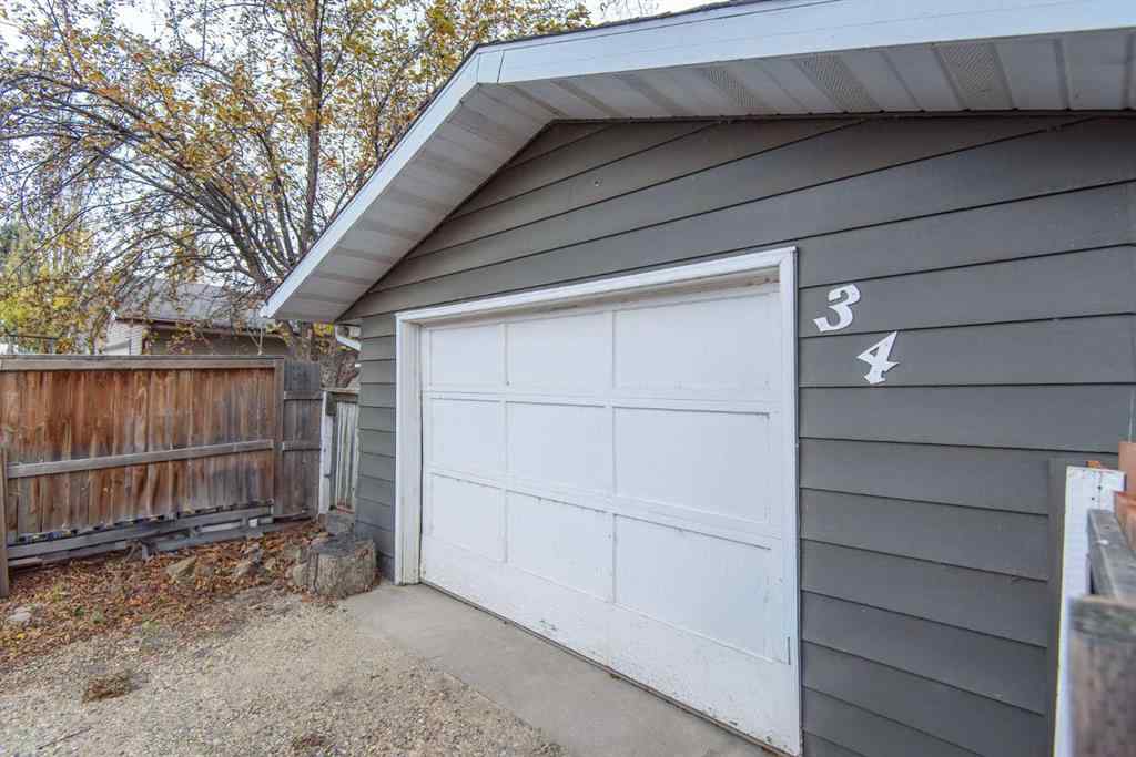 MLS® A2266682 - 34 Wright Avenue  in West Park Red Deer, Residential