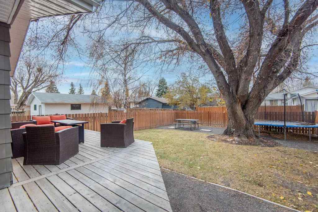 MLS® A2266682 - 34 Wright Avenue  in West Park Red Deer, Residential