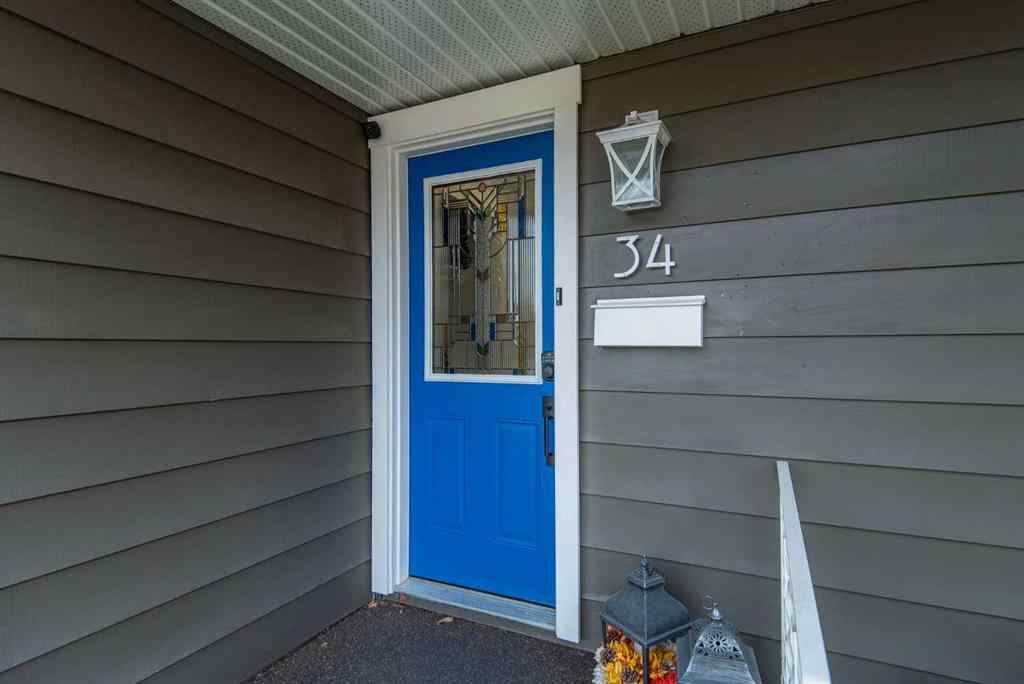 MLS® A2266682 - 34 Wright Avenue  in West Park Red Deer, Residential