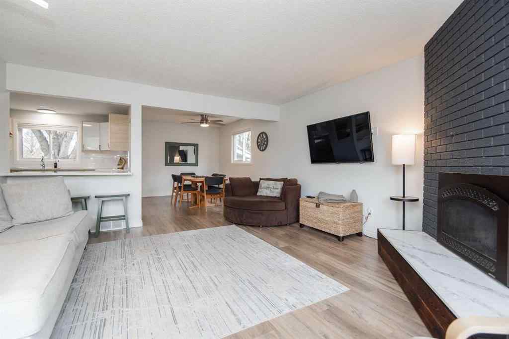 MLS® A2266682 - 34 Wright Avenue  in West Park Red Deer, Residential