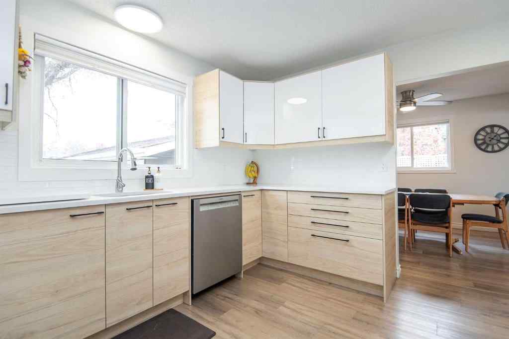 MLS® A2266682 - 34 Wright Avenue  in West Park Red Deer, Residential