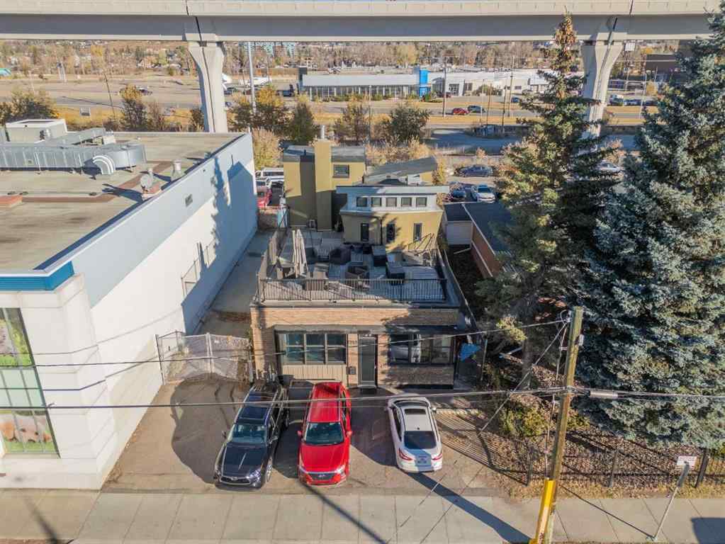MLS® A2266683 - 1742 10 Avenue SW in Sunalta Calgary, Commercial