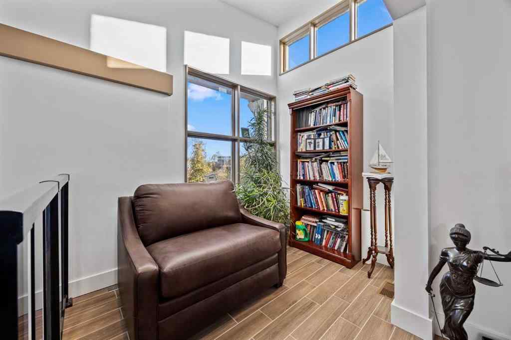 MLS® A2266683 - 1742 10 Avenue SW in Sunalta Calgary, Commercial