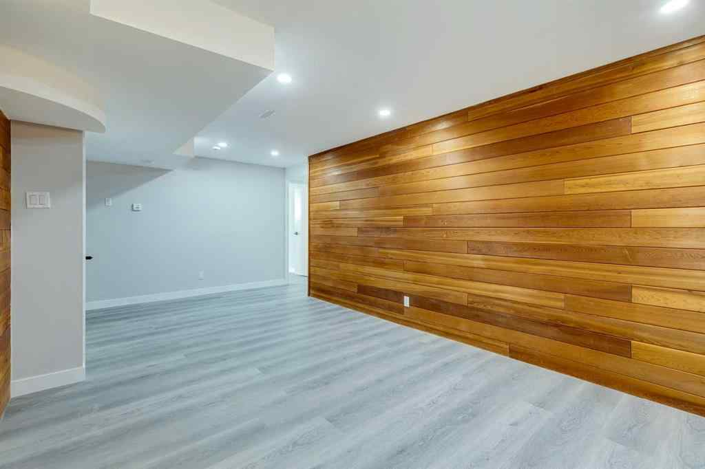 MLS® A2266685 - 3020 Palliser Drive SW in Oakridge Calgary, Residential