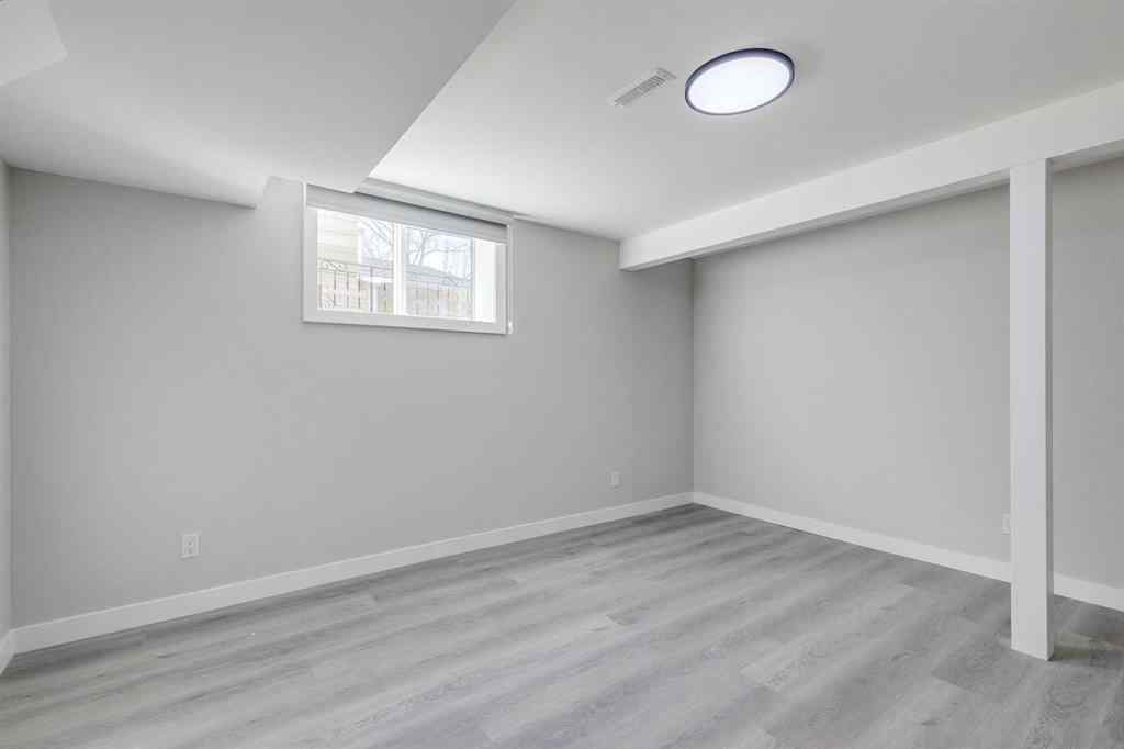 MLS® A2266685 - 3020 Palliser Drive SW in Oakridge Calgary, Residential