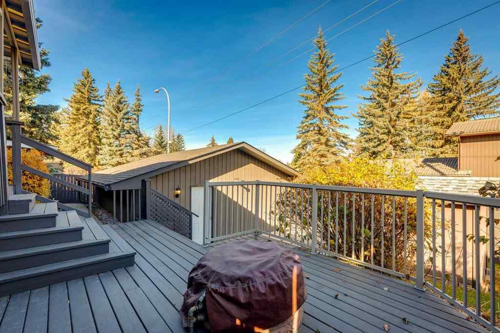 MLS® A2266685 - 3020 Palliser Drive SW in Oakridge Calgary, Residential