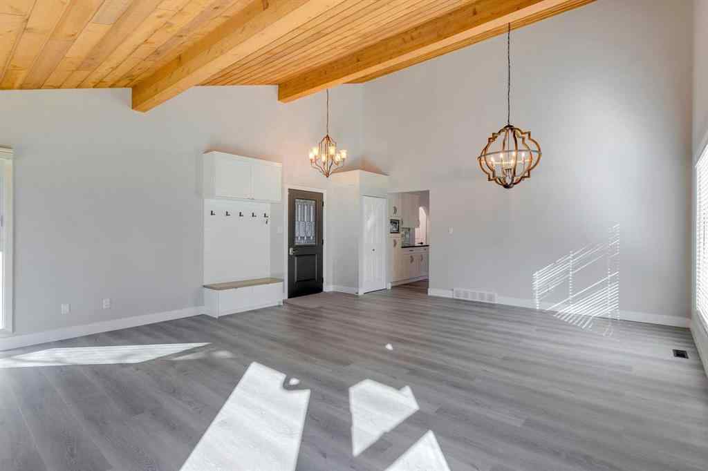 MLS® A2266685 - 3020 Palliser Drive SW in Oakridge Calgary, Residential