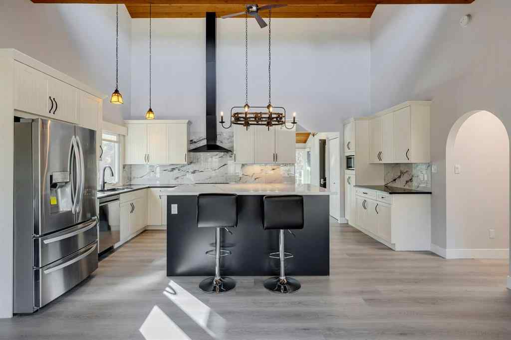 MLS® A2266685 - 3020 Palliser Drive SW in Oakridge Calgary, Residential