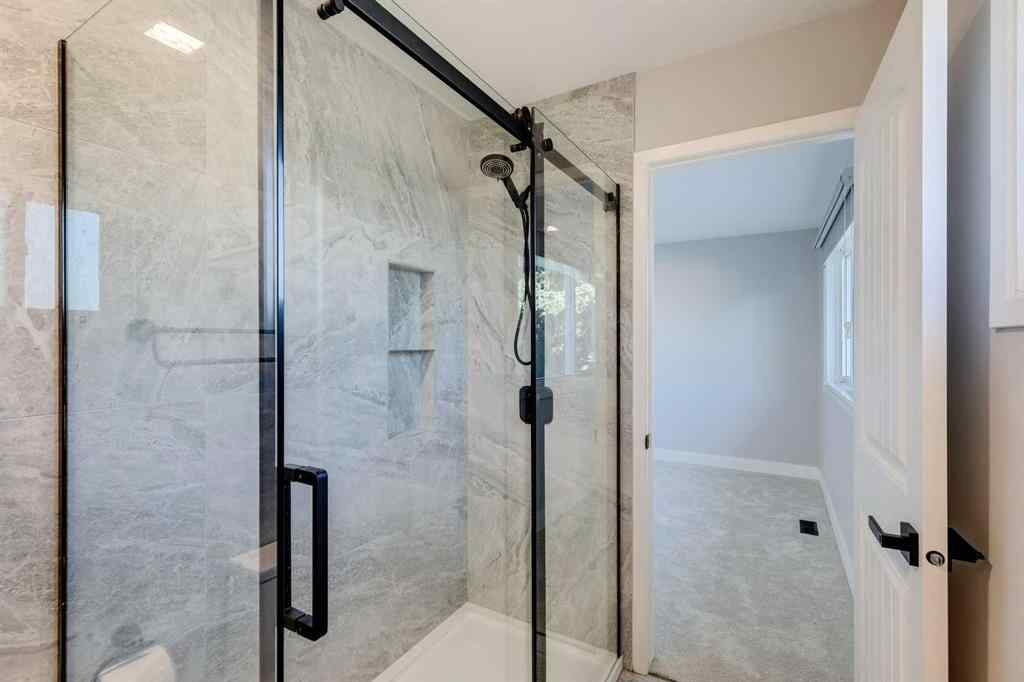 MLS® A2266685 - 3020 Palliser Drive SW in Oakridge Calgary, Residential