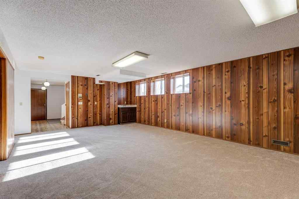 MLS® A2266688 - 80 Beacham Rise NW in Beddington Heights Calgary, Residential