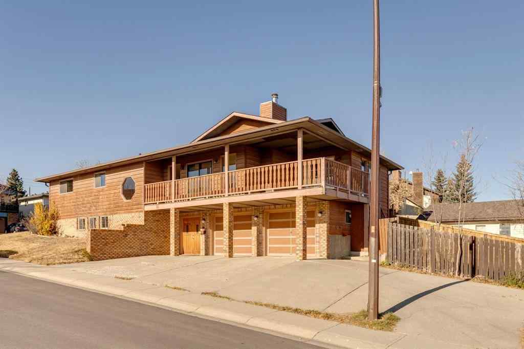 MLS® A2266688 - 80 Beacham Rise NW in Beddington Heights Calgary, Residential