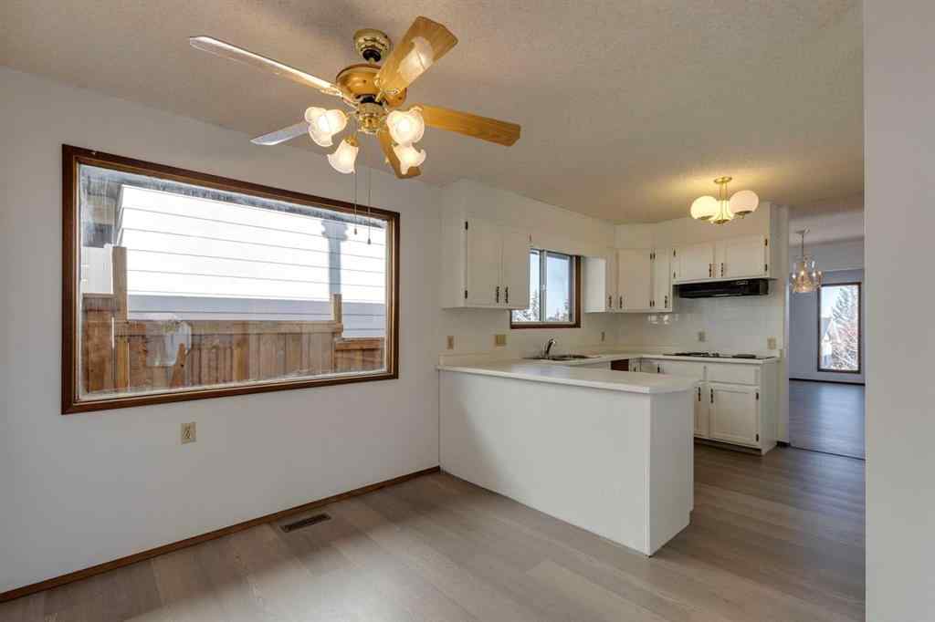 MLS® A2266688 - 80 Beacham Rise NW in Beddington Heights Calgary, Residential