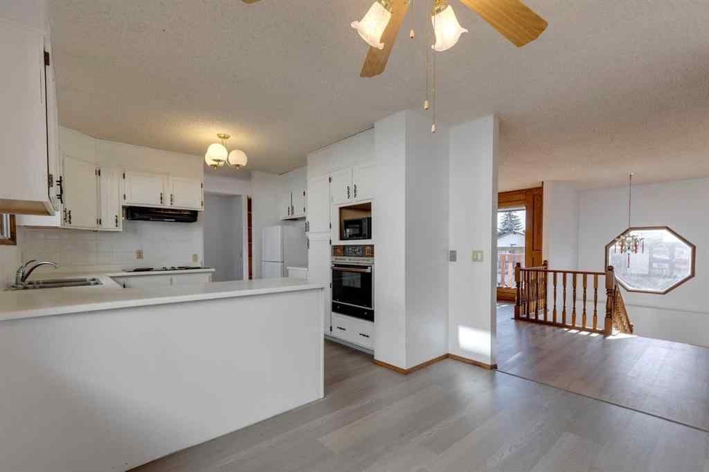 MLS® A2266688 - 80 Beacham Rise NW in Beddington Heights Calgary, Residential