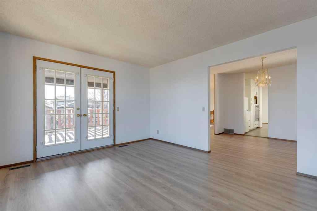 MLS® A2266688 - 80 Beacham Rise NW in Beddington Heights Calgary, Residential