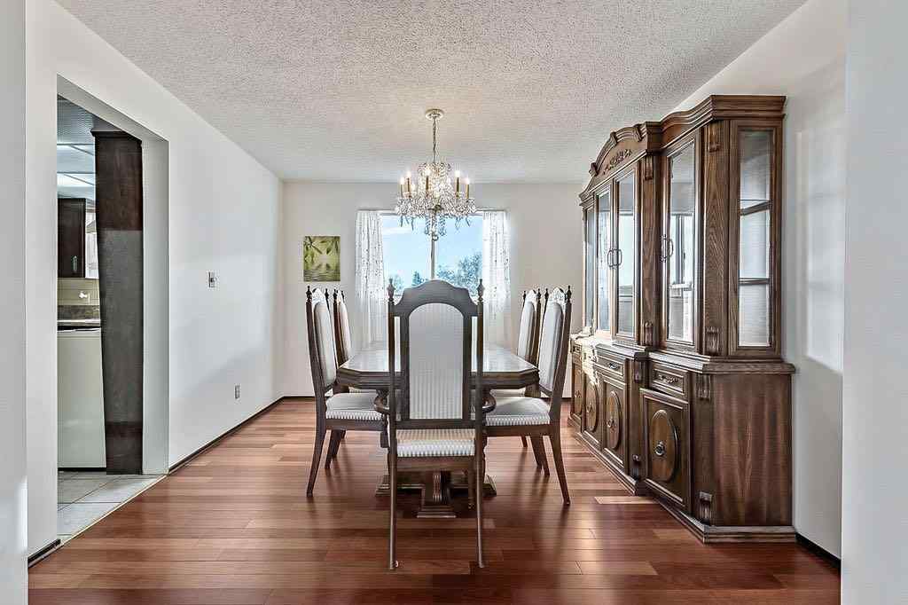 MLS® A2266689 - 60 Rundlelawn Place NE in Rundle Calgary, Residential