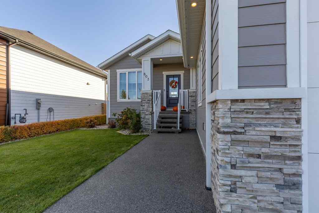 MLS® A2266692 - 803 Gibbons Avenue N in NONE Picture Butte, Residential