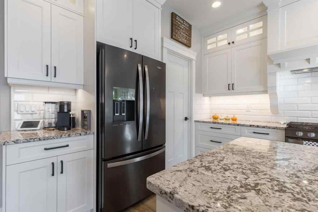 MLS® A2266692 - 803 Gibbons Avenue N in NONE Picture Butte, Residential