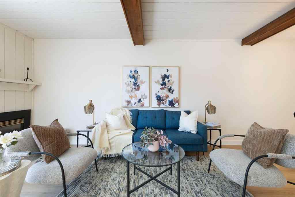 MLS® A2266693 - Unit #7 4915 45 Street SW in Glamorgan Calgary, Residential