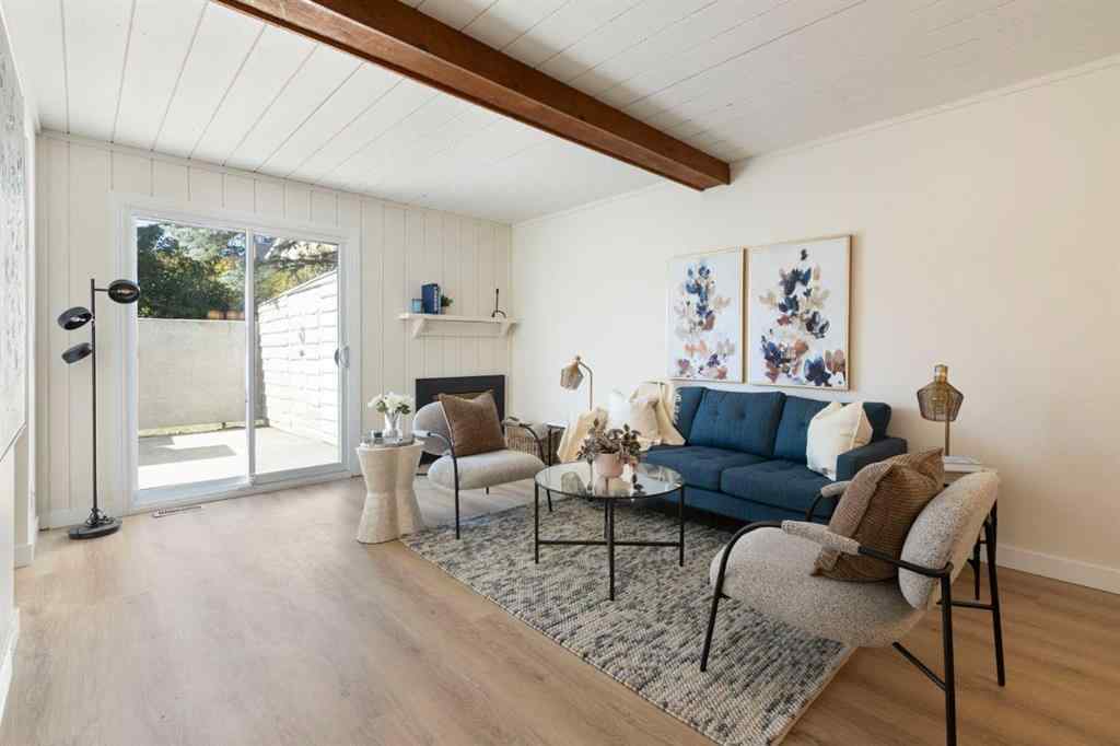 MLS® A2266693 - Unit #7 4915 45 Street SW in Glamorgan Calgary, Residential