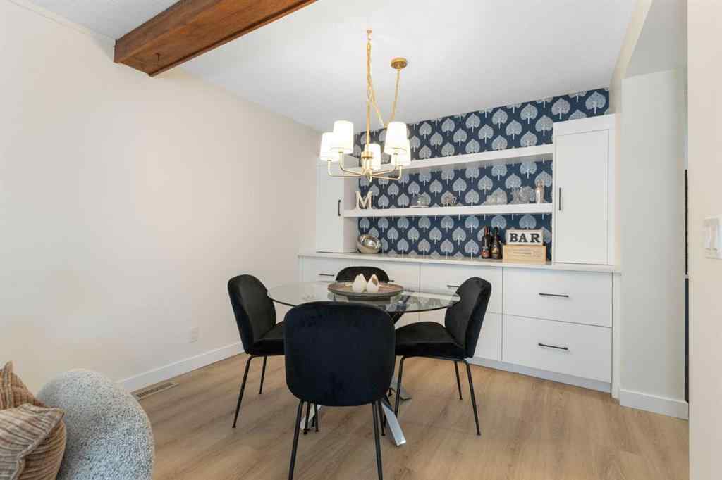 MLS® A2266693 - Unit #7 4915 45 Street SW in Glamorgan Calgary, Residential