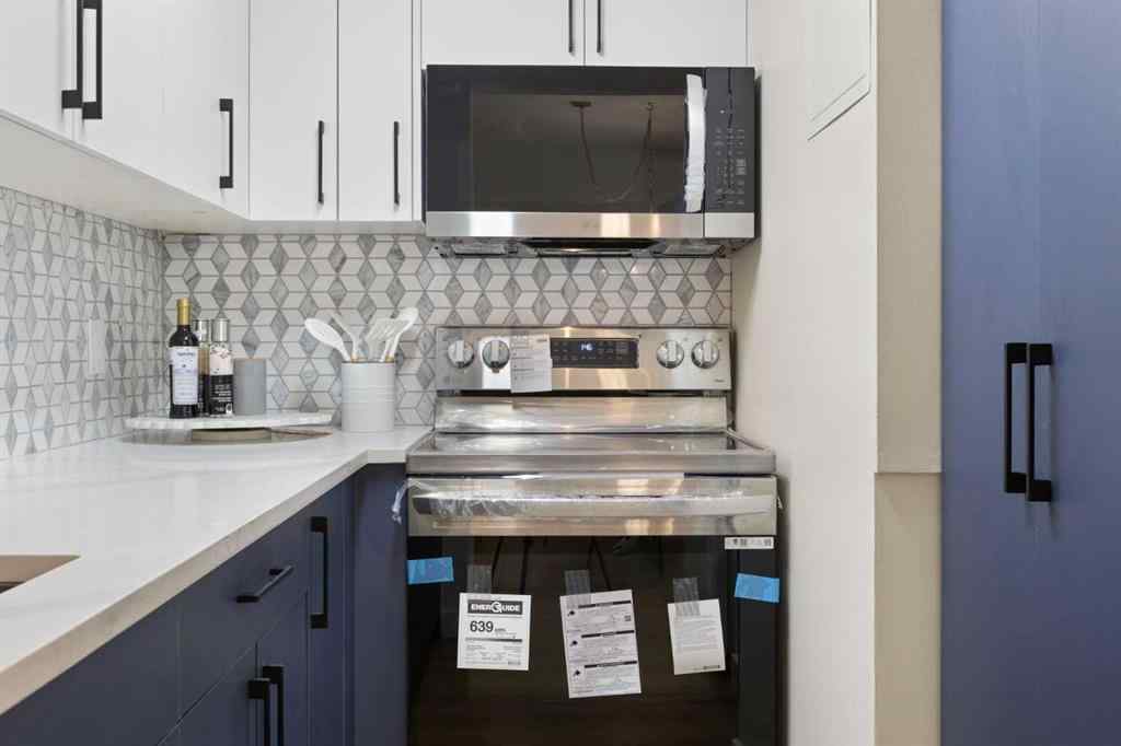 MLS® A2266693 - Unit #7 4915 45 Street SW in Glamorgan Calgary, Residential