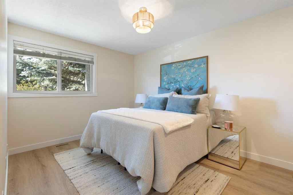 MLS® A2266693 - Unit #7 4915 45 Street SW in Glamorgan Calgary, Residential