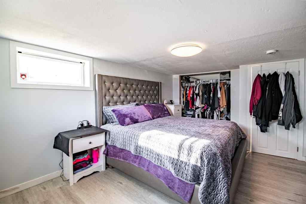 MLS® A2266694 - 3905 50 Street  in Eastview Red Deer, Residential