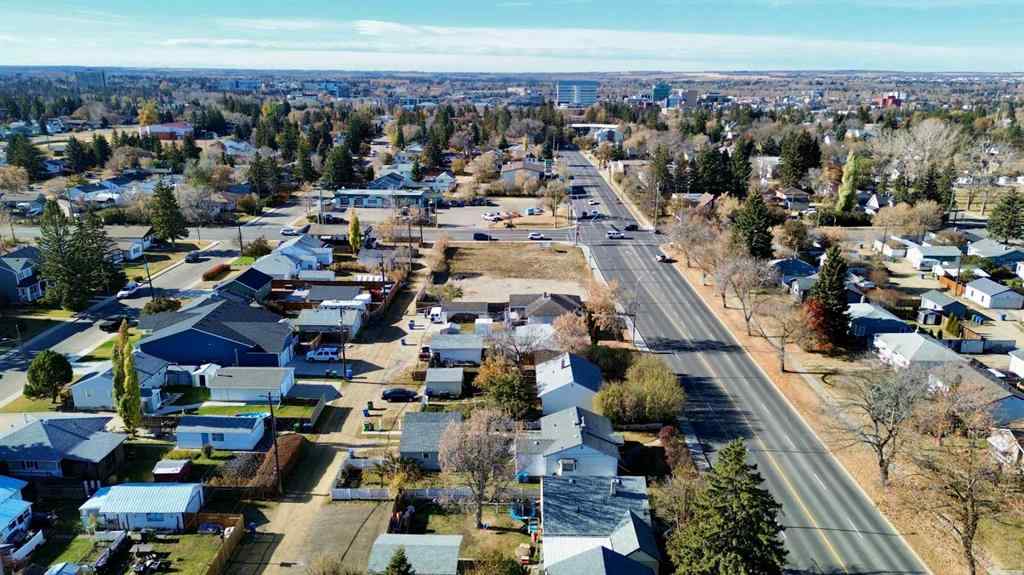 MLS® A2266694 - 3905 50 Street  in Eastview Red Deer, Residential