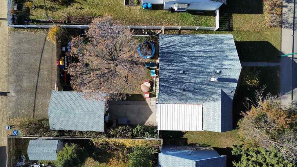 MLS® A2266694 - 3905 50 Street  in Eastview Red Deer, Residential